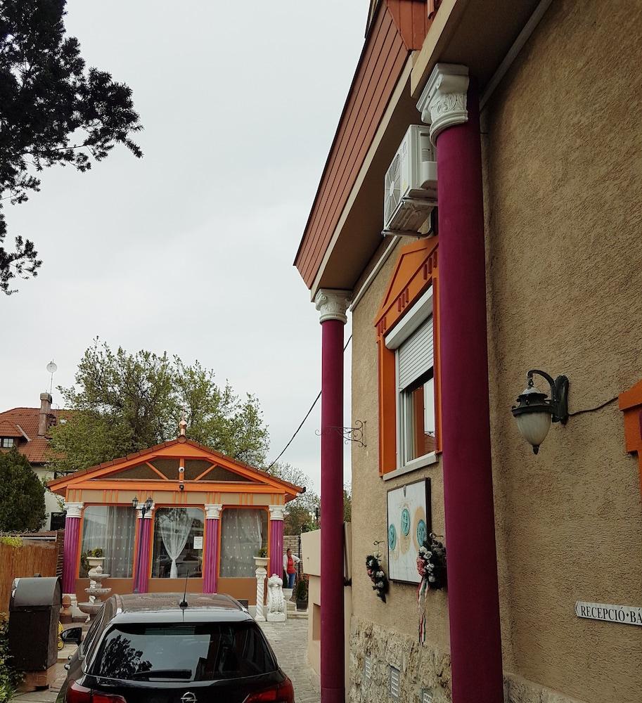 Attila Hotel Budapeszt Zewnętrze zdjęcie