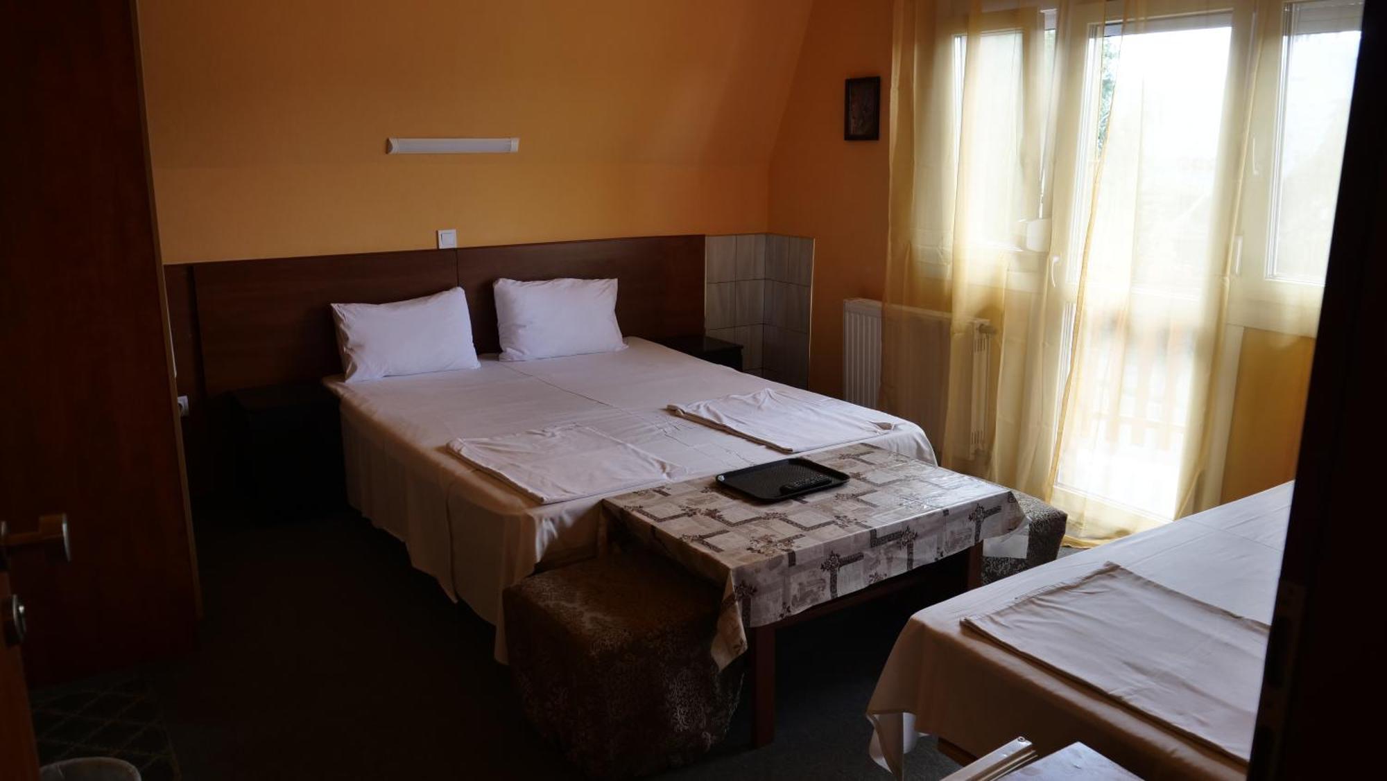 Attila Hotel Budapeszt Zewnętrze zdjęcie